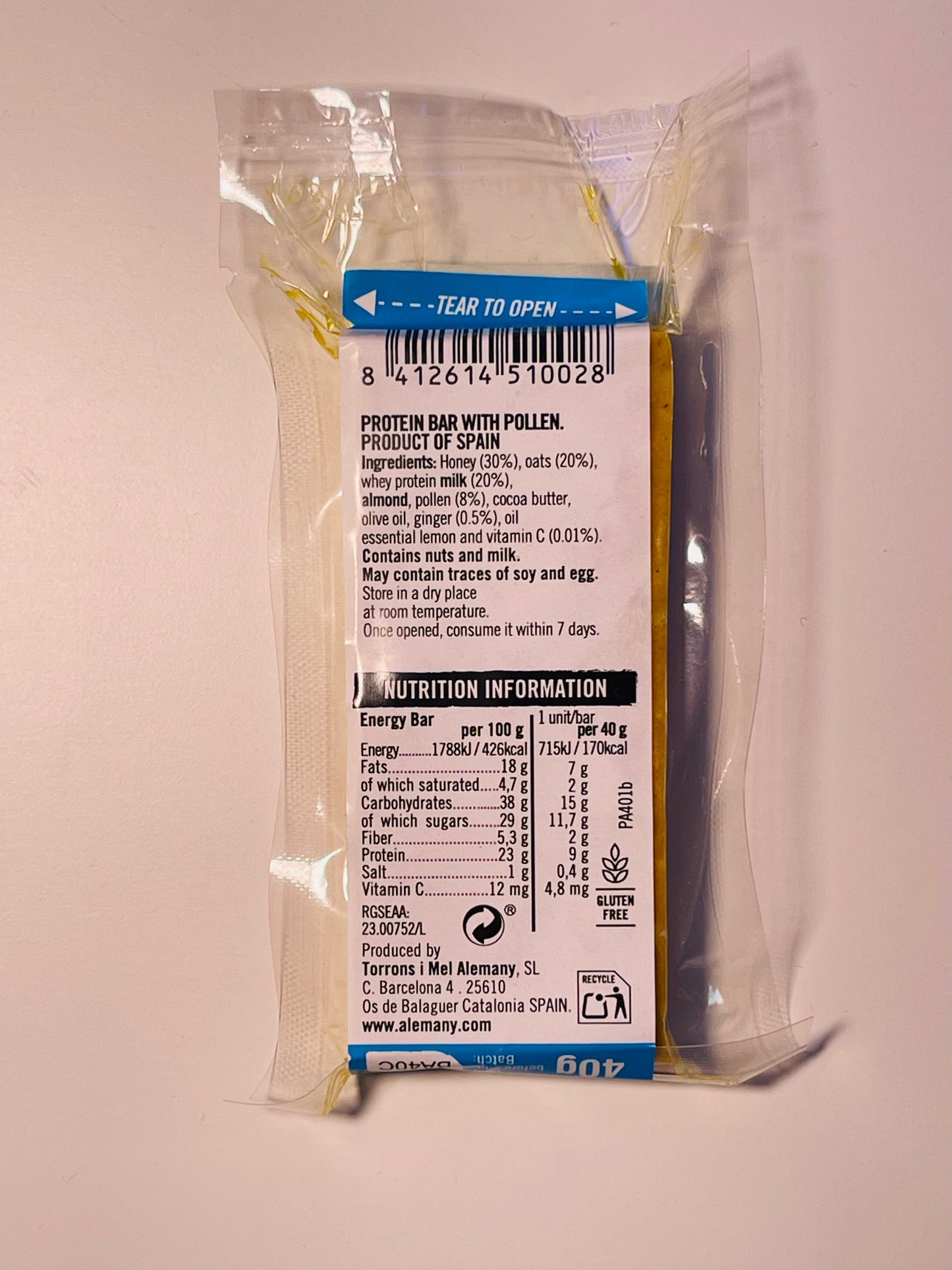 Proteinbar sockerfritt (Honung + havre + Royal jelly - ingefära + vitamin c + pollen) 170 kcal - 40g.